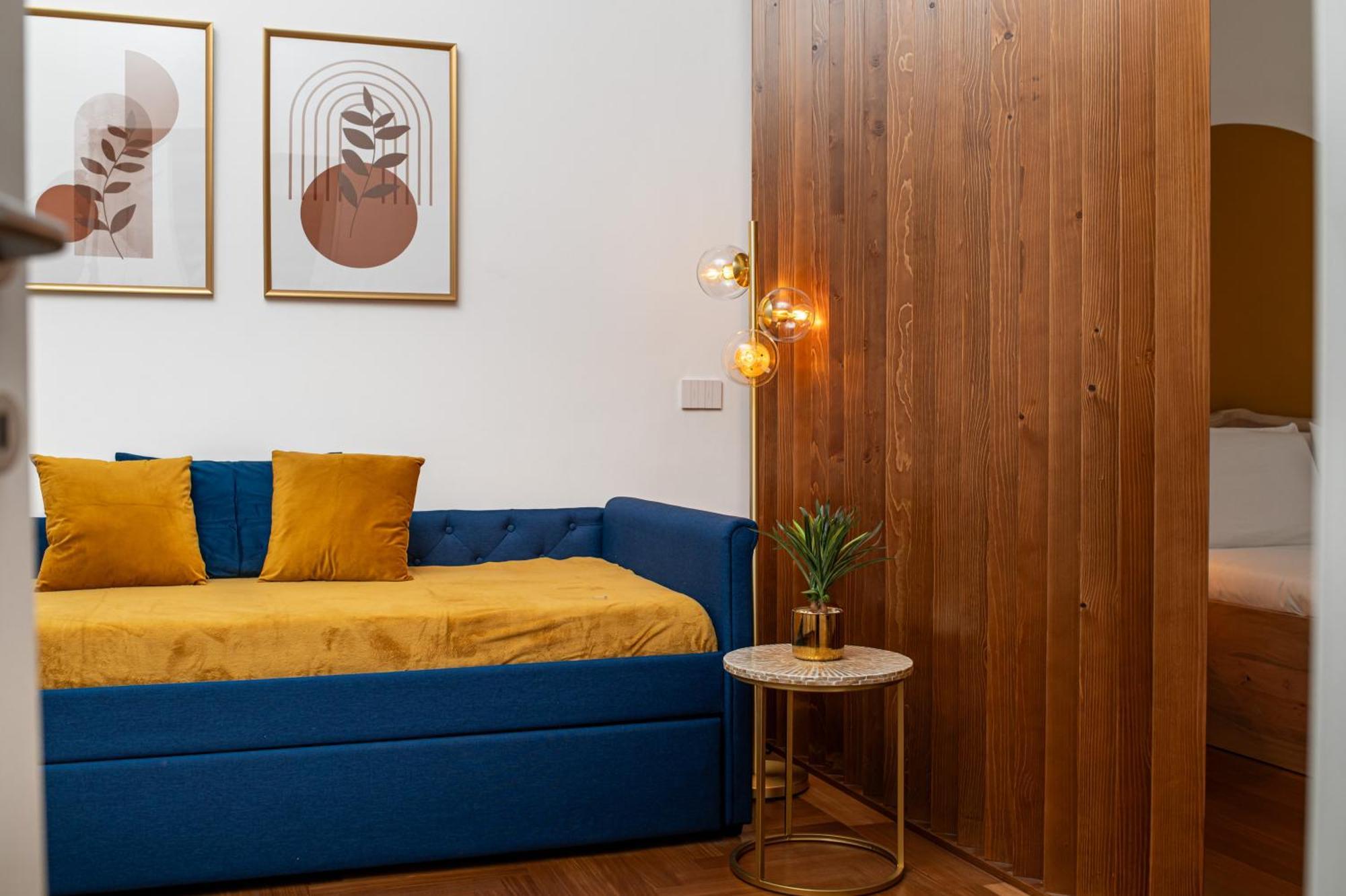 Quatrum Apartment Neapol Zewnętrze zdjęcie